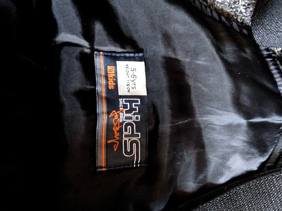 Kurtka narciarska i spodnie narciarskie 126