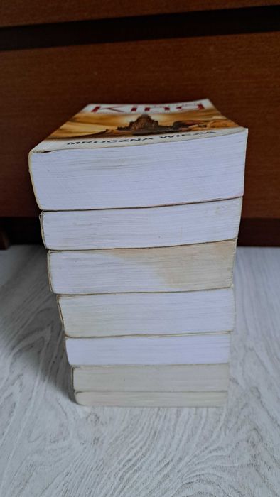 7x Stephen King Mroczna wieża 7 Pieśń Susannah Wilki z Calla Powołanie