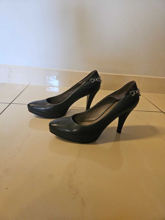 CZÓŁENKA skóra naturalna Marka Gino Rossi