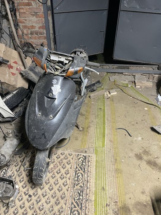 Suzuki lets 2 бабочка