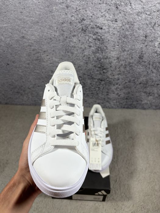 Adidas Grand Court