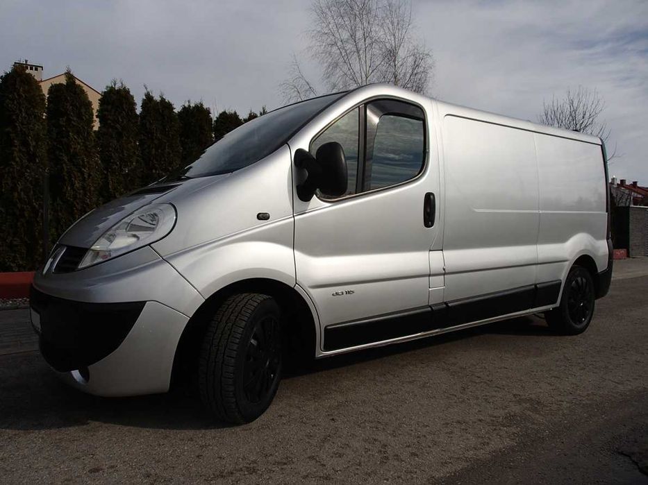 Renault Trafic II 2.0 DCI 115KM  Bardzo Dobry Stan L2H1 klimatyzacja !