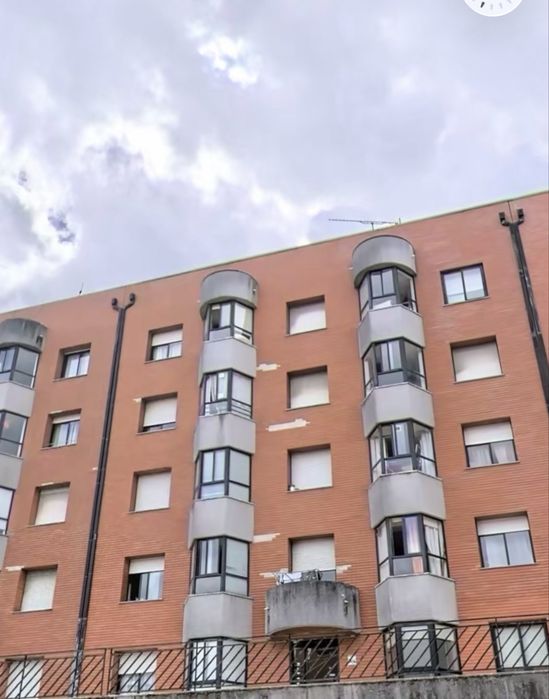 Apartamento t2 vila jovem