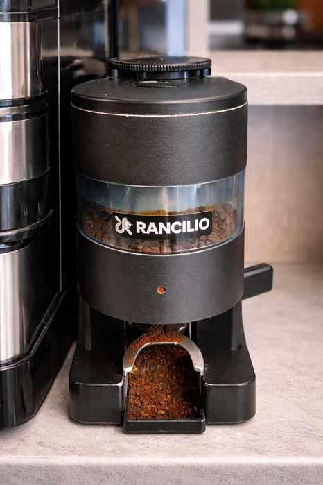 Кавоварка Rancilio Classe 6 + кавомолка Rancilio | комплект