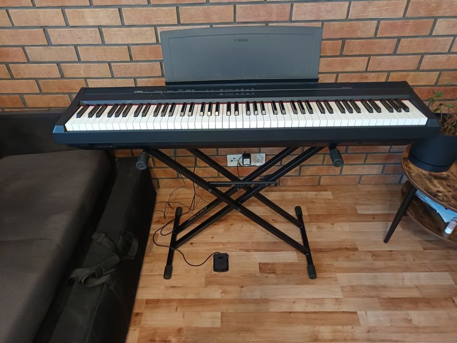 Sprzedam pianino cyfrowe Yamaha 105B