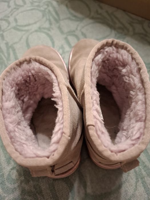UGG 39 pudrowy róż