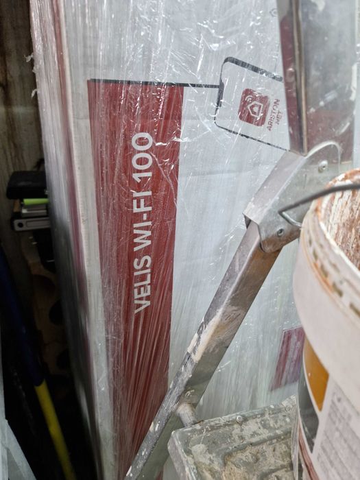 Termoacumulador Ariston Velis PRO WIFI 100 litros G+