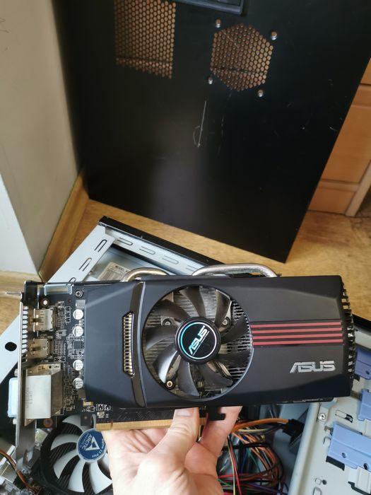 Komputer PC Intel Xeon E3-1225 v2 / AS Rock P75 Pro3 / 12GB RAM DDR3