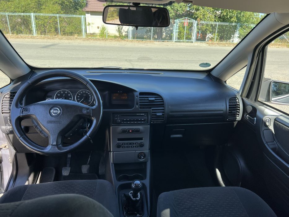 Opel Zafira A 1.8.16V
