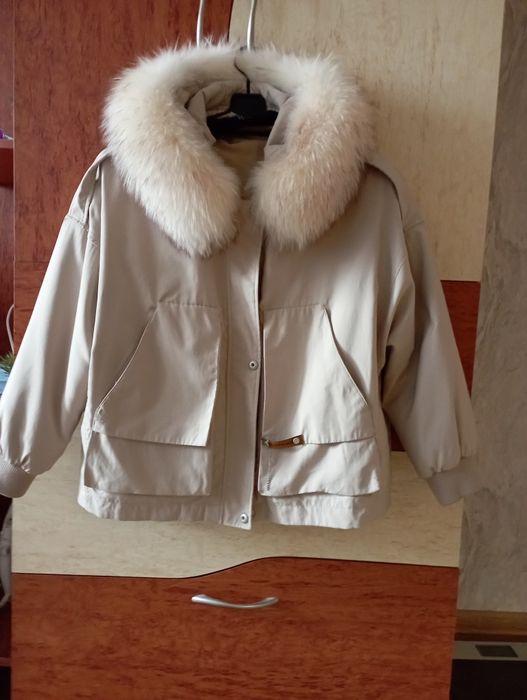 Женская куртка Balenciaga, размер М (38)