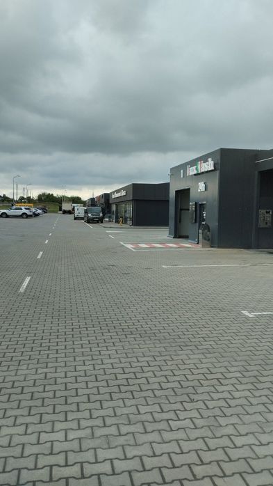 Готовий діючий бізнес Комерційне приміщення м.Новая Одеса ФАСАД траси