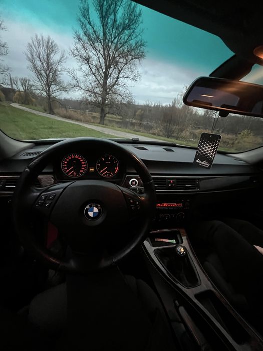 Bmw 320d e91 продам