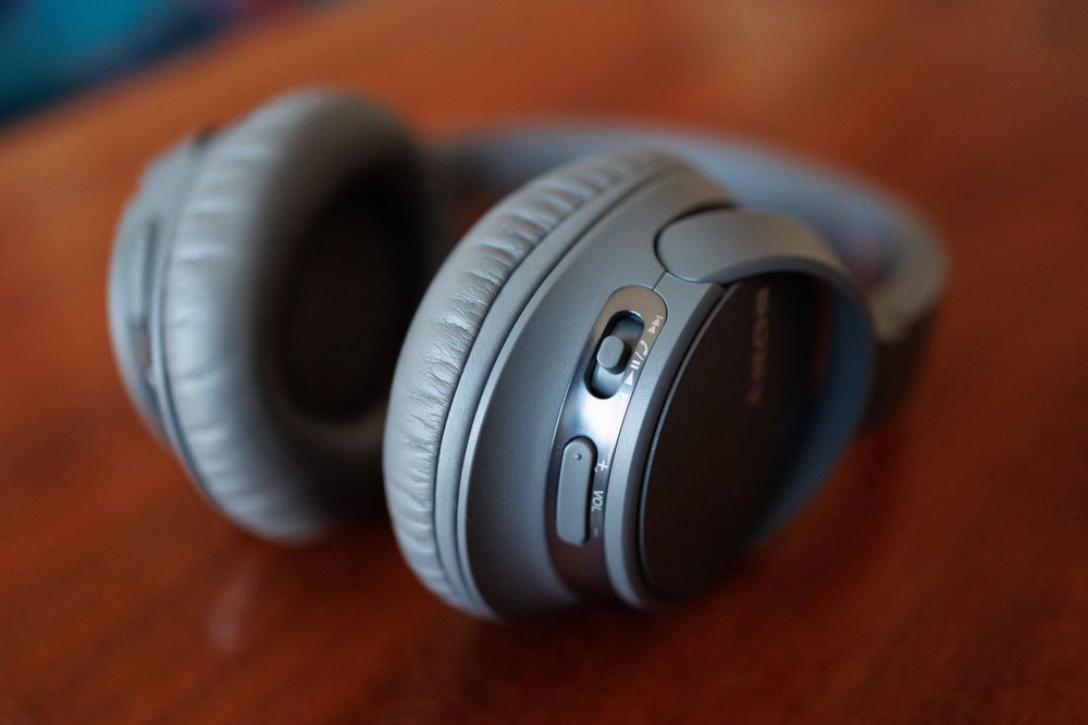 słuchawki bezprzewodowe Sony WH-CH700n  jak nowe, komplet