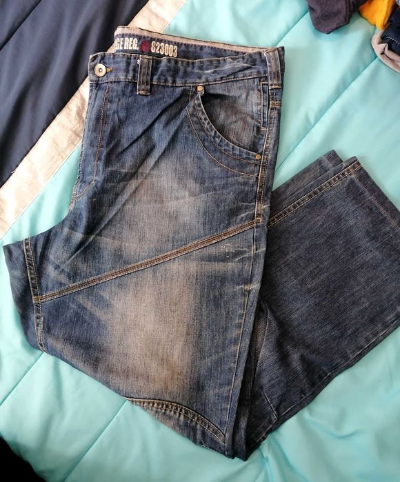 Lote 4 Calças de Homem - 62/64