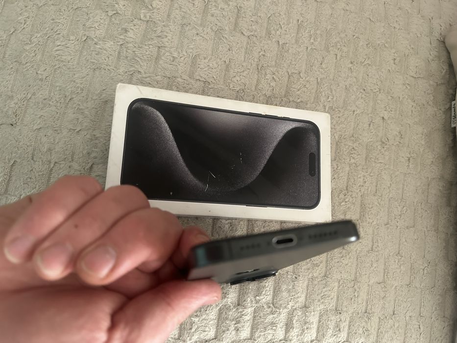 Iphone 15 pro max 256 gb black