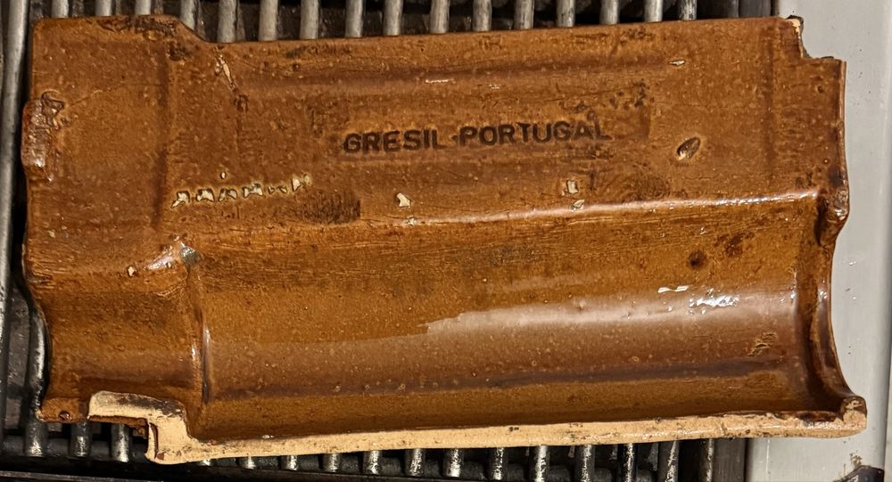 + de 300 Mini Telha Gresil Portugal nova