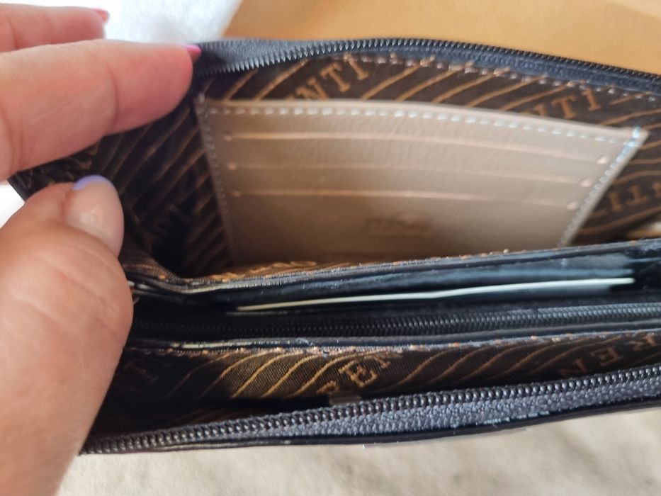 Damski portfel skórą piękny model Lorenti