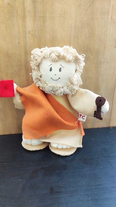 Bonecas com trajes típicos