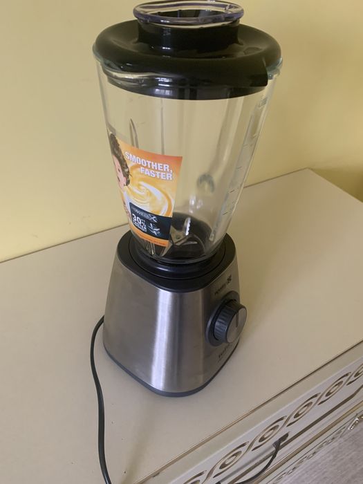 Продам блендер Tefal
