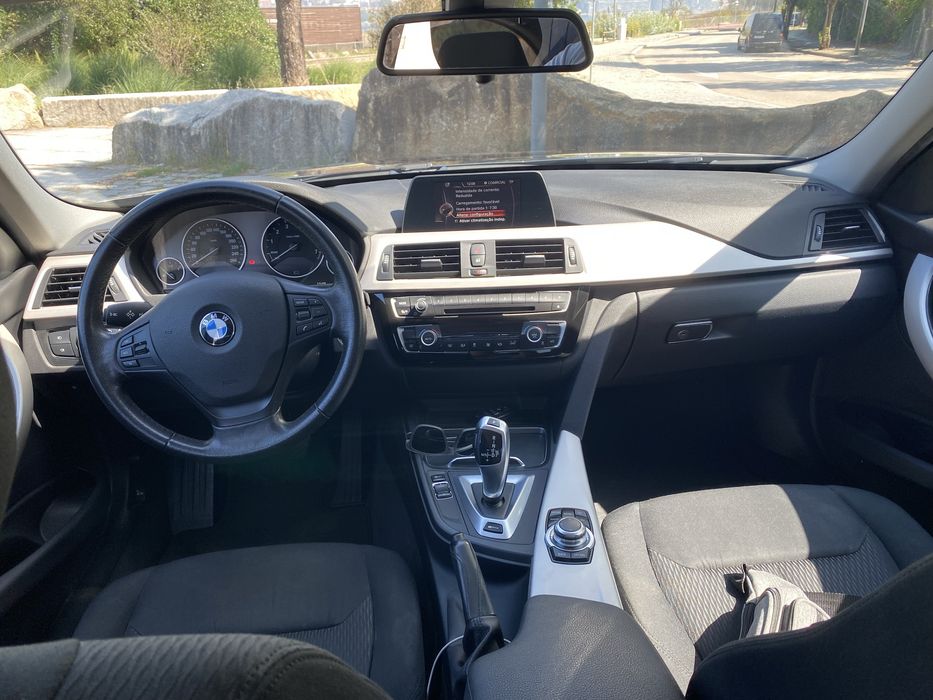 BMW 330 e iPerformance Advantage — photo 5