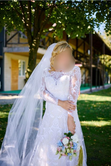 Продам дизайнерську сукню  італійського бренду Nora Naviano