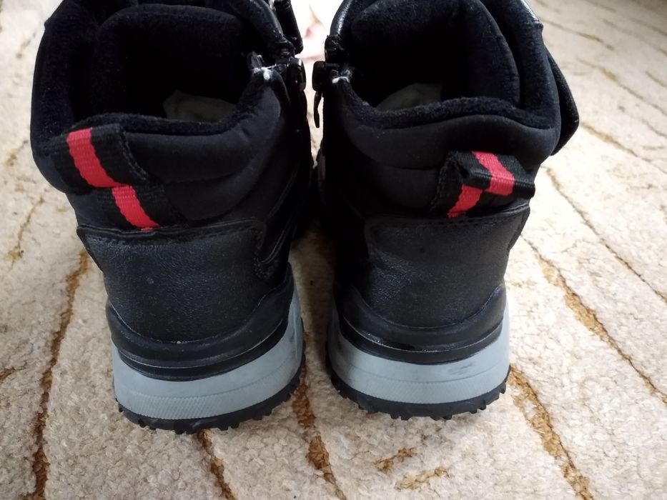 Ботинки зимние на мальчика р.35, по стельке 22,5см сапоги зима