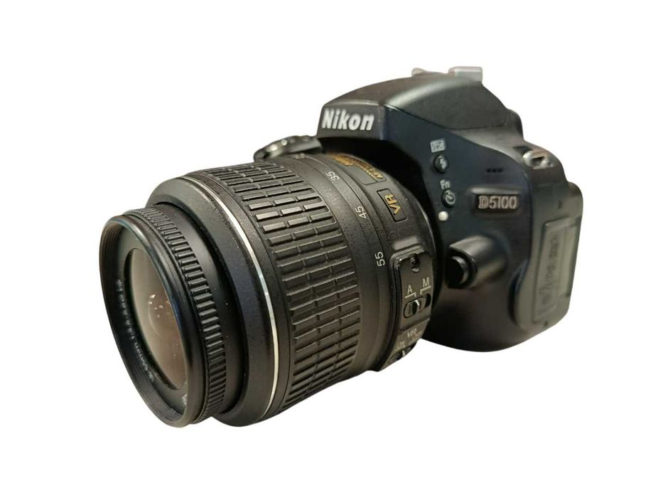 Lustrzanka Nikon D5100 korpus + obiektyw