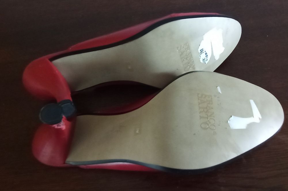 Klapki, szpilki  Franco Sarto piękne!