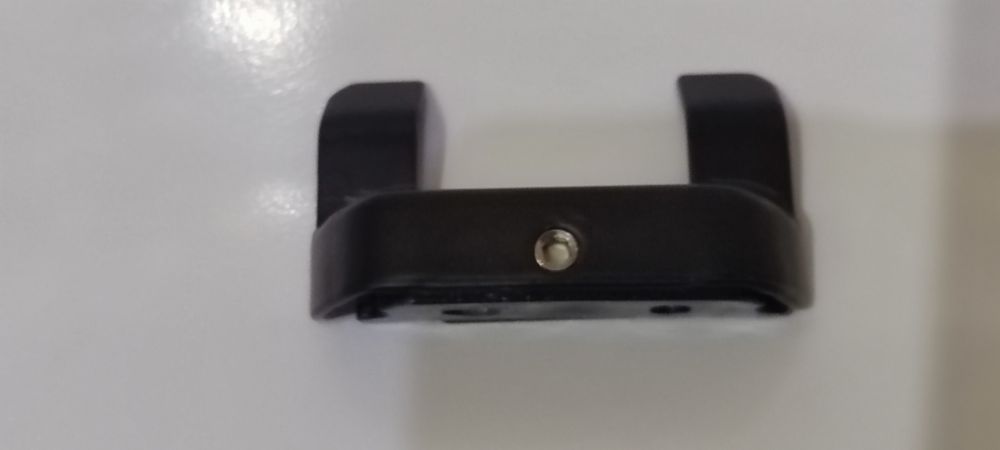 Rodo limpa-vidros inox preto