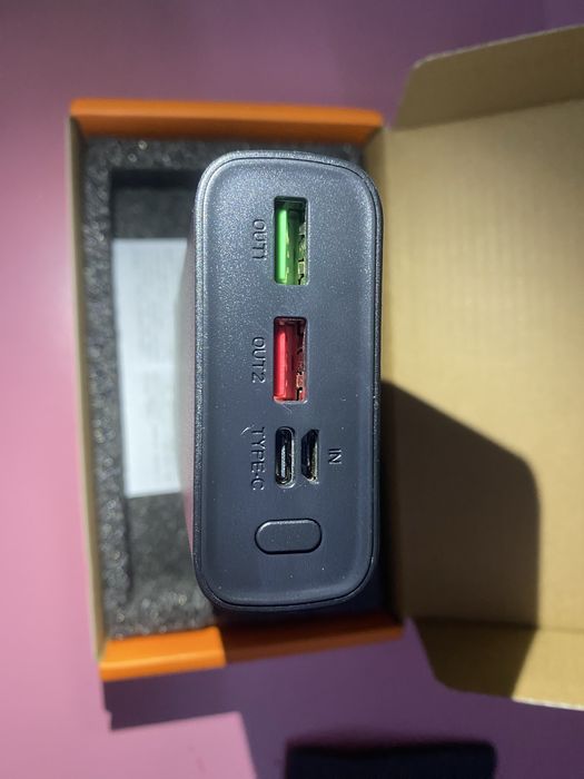 Повер банк Hinne 20000