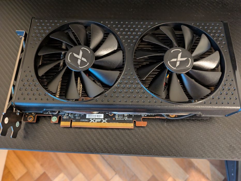 Computador com AMD RX 6600 e Ryzen 5 3600