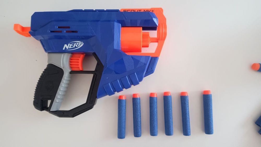 Nerf Scout MK II pistolet ze strzałkami