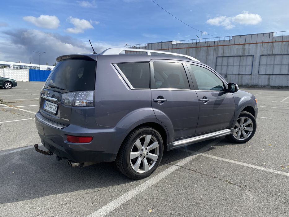 Mitsubishi Outlander XL 2010  2.2 diesel 4*4