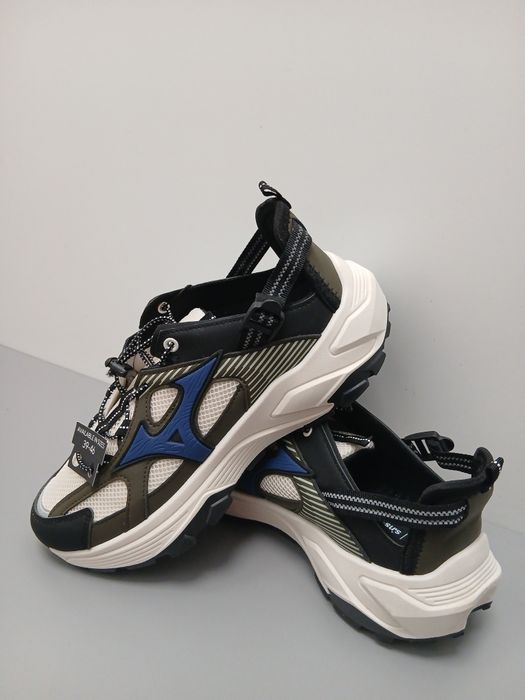 Adidasy młodzieżowe męskie nowe r41
