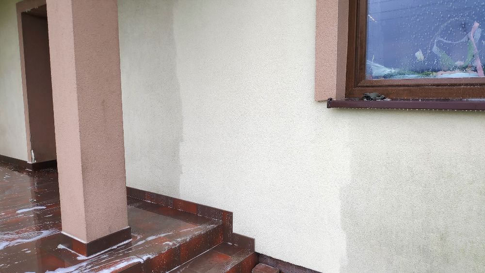 Mycie  czyszczenie elewacji tynku fasad ścian kostki brukowej cena