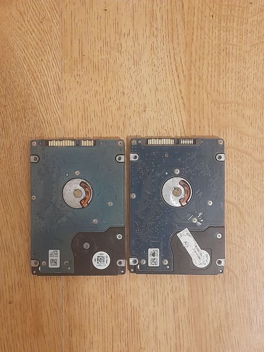 2× HDD HGST 750GB SATA III 6.0Gb/s 2.5’’ Portátil