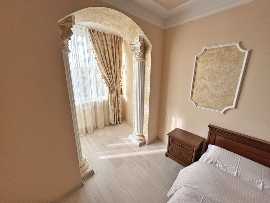 ‼️Вільно з 10 січня‼️ Двокімнатна квартира - вул. Степана Бандери 35