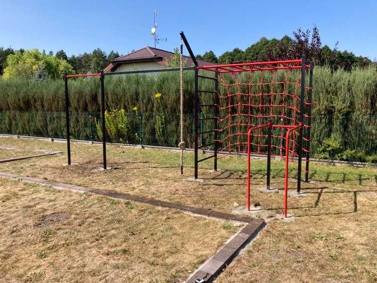 Siłownia ogrodowa plac zabaw drążek do podciągania + poręcze crossfit