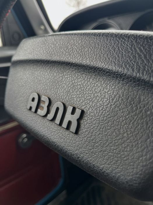 Москвич АЗЛК 2140 - у продажу капсула часу