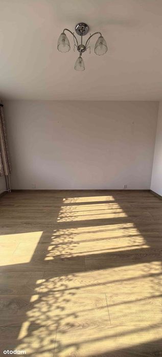 Przytulne i przestronne 2 pokoje w sercu Pabianic – ul. 20 Stycznia!
