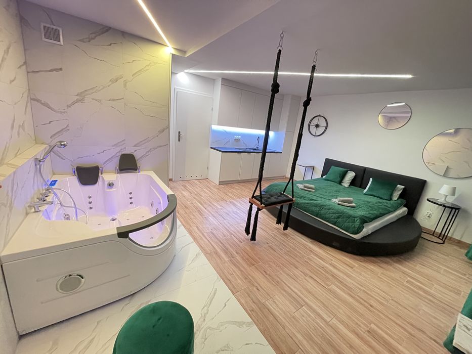 Apartamemt z jacuzzi w samym centrum Warszawy