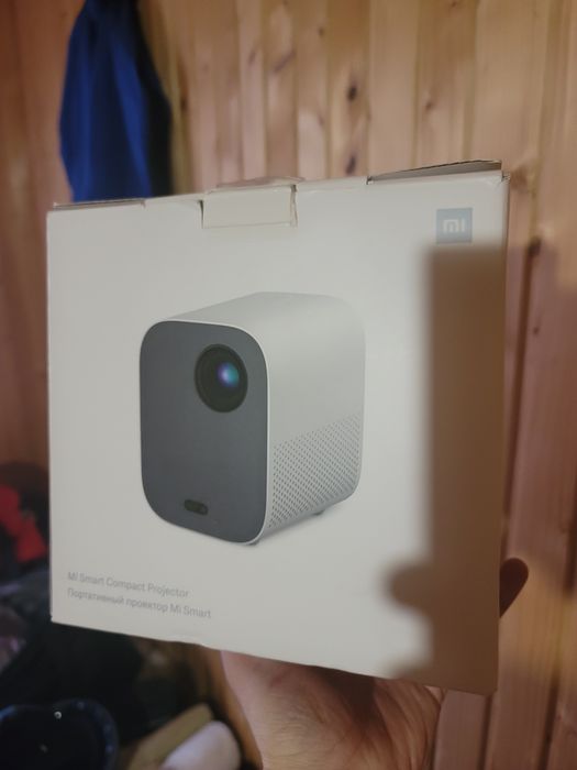 Xiaomi Mi Smart Compact Projector 1080p пректор