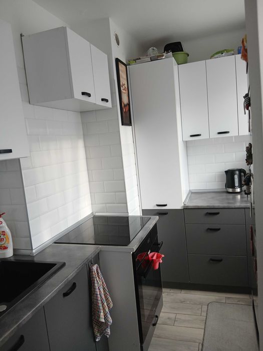 Sprzedam kawalerkę 27 m² po kapitalnym remoncie oś "Nad Potokiem" - Widok 4
