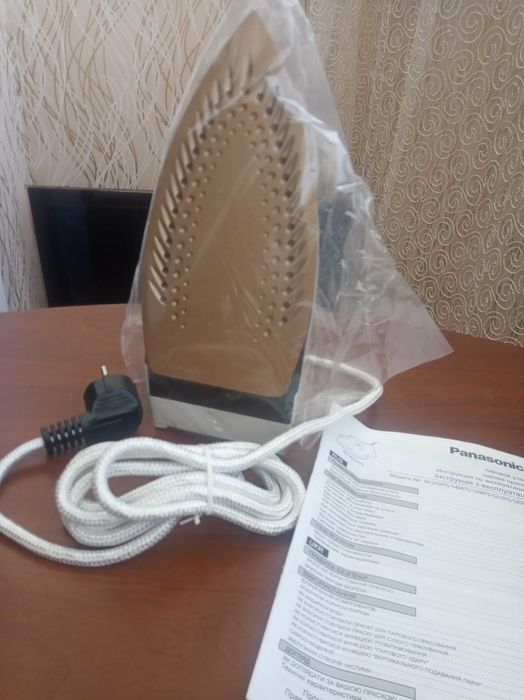Продам паровой утюг