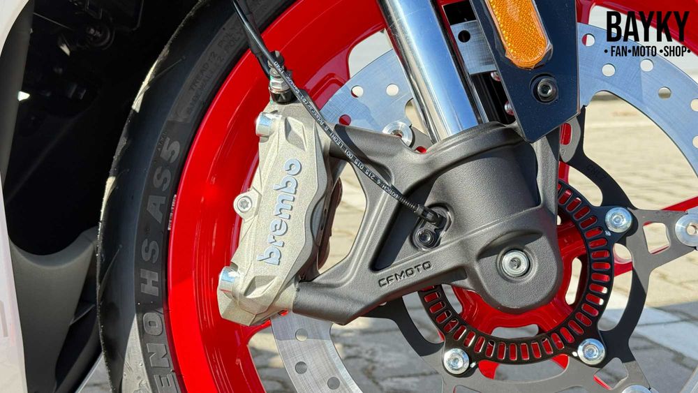 Мотоцикл CFMOTO 450SR