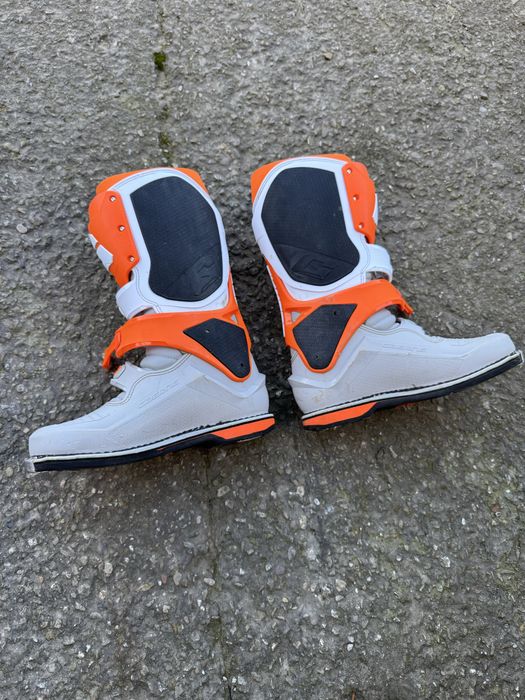Gaerne sg-22 48 sidi fox