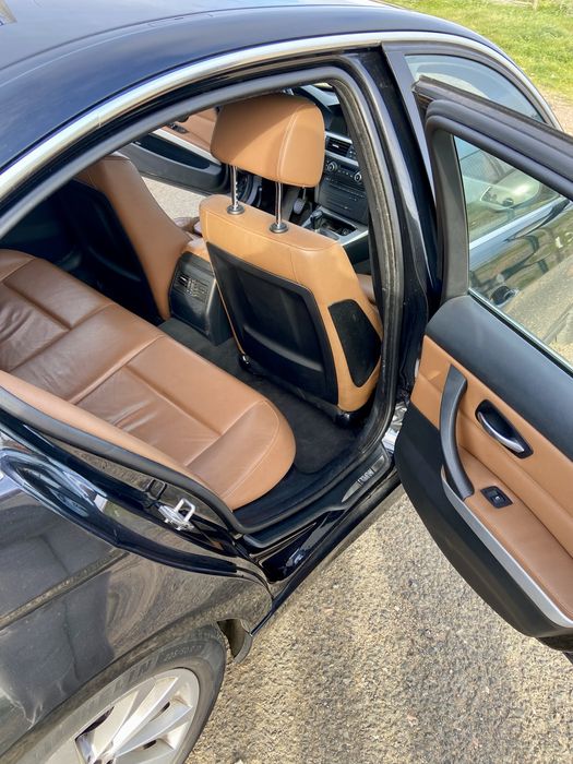 BMW 320d e90 Navigator
