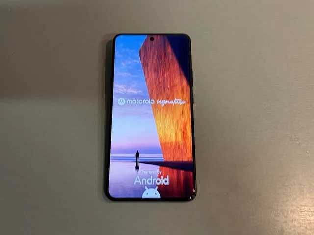 Motorola Signature C/Novo Fat. Fevereiro Oferta de Capas