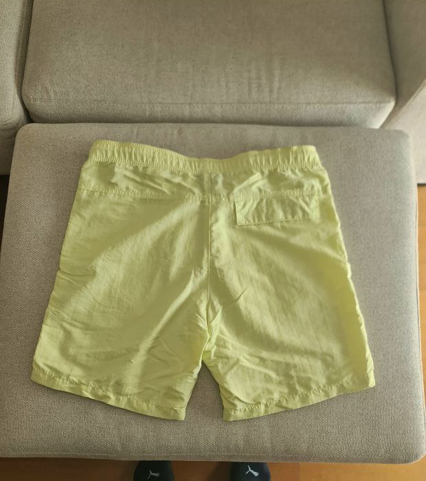 Calções H&M com 3 bolsos