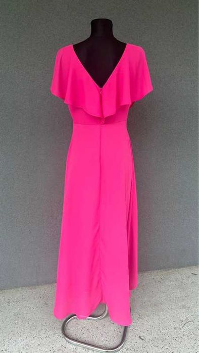 Śliczna sukienka asymetryczna maxi długa z falbaną fuksja róż wesele